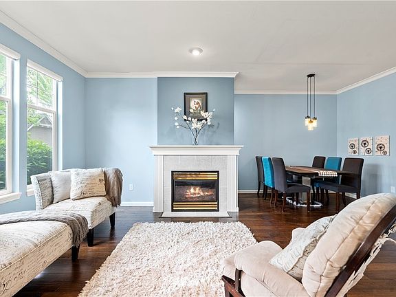 2nd image of 22715 NE 5th Pl #76