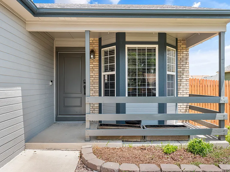 5164 Fennel Dr — Photo 4