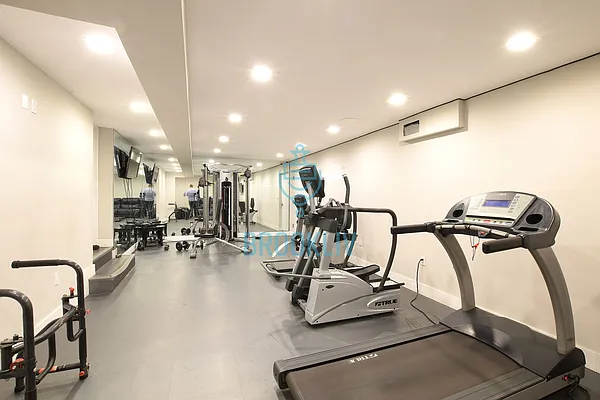 Rented by null | media 8
