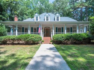 10424 Windam Hill Rd, Glen Allen, VA 23059