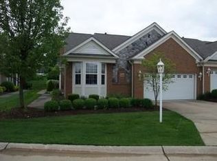 278 Stone Bridge Dr, Sagamore Hills, OH
