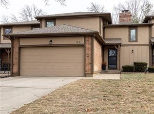 1317 N 43rd St, Saint Joseph, MO 64506