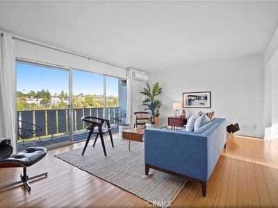 4343 Finley Ave APT 36, Los Angeles, CA, 90027