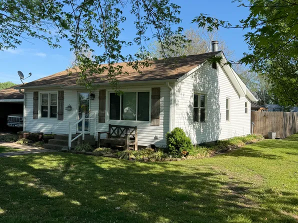 502 SW 2nd St, Afton, OK 74331