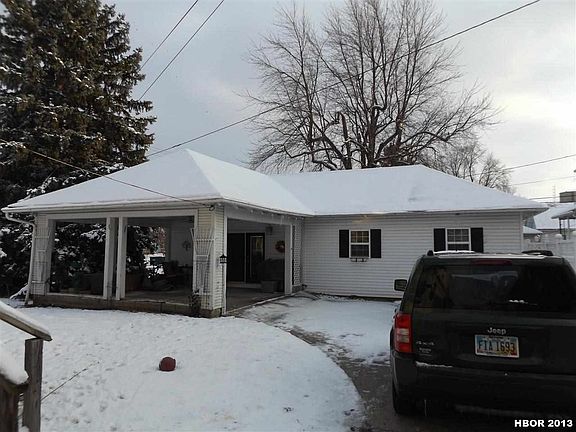 2nd image of 209 E Wyandot Ave