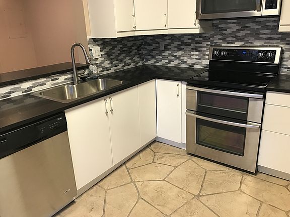 2nd image of 4704 SW 67th Ave APT N5