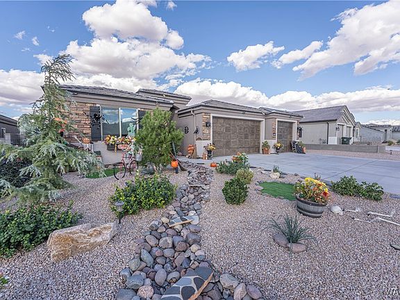 3rd image of 3381 Cherri Avenue