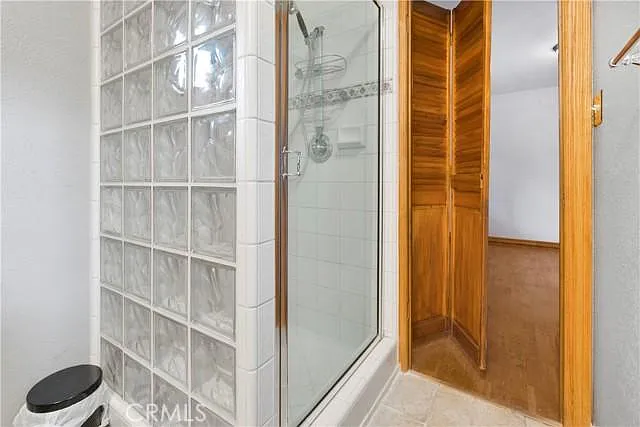 352 Cedarbrook Dr — Photo 7
