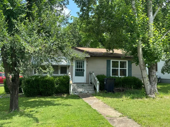 830 N Utah Street, West Plains, MO 65775