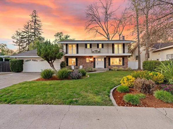 1022 Charleston Cir, Roseville, CA 95661