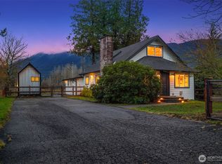 1107 NW 14th St, North Bend, WA 98045