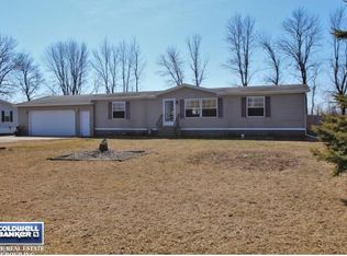 1258 Melissa Blvd, Little Suamico, WI 54141