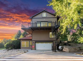 1305 S Barbara Cir, Sioux Falls, SD 57110