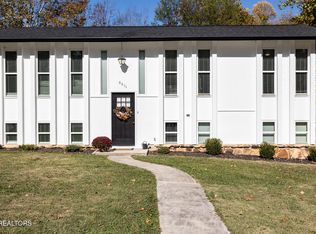 6611 NW Trousdale Rd, Knoxville, TN 37921