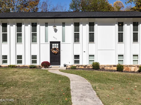 6611 NW Trousdale Rd, Knoxville, TN 37921