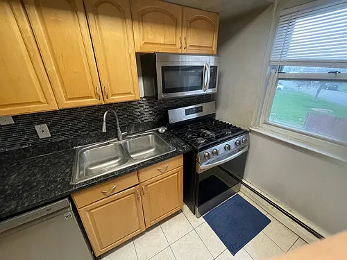 55 Gill Ln Photo 1