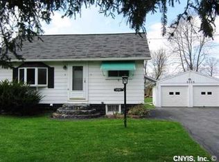 5115 Corporal Welch Rd, Syracuse, NY 13215