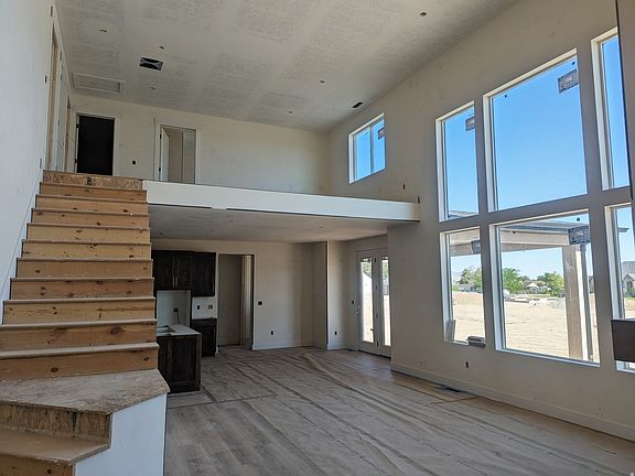 4th image of 345 E Dutton Ct #112