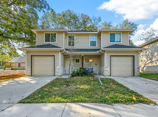 105 SE 4th St #1, Bonham, TX 75418