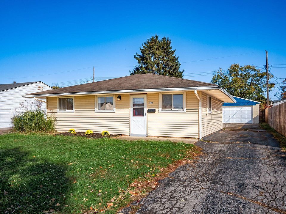 1st image of 884 Bruckner Rd