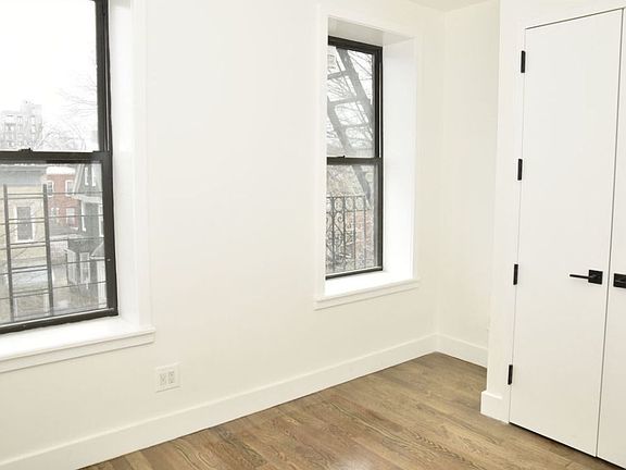 3rd image of 249 Midwood St APT 5