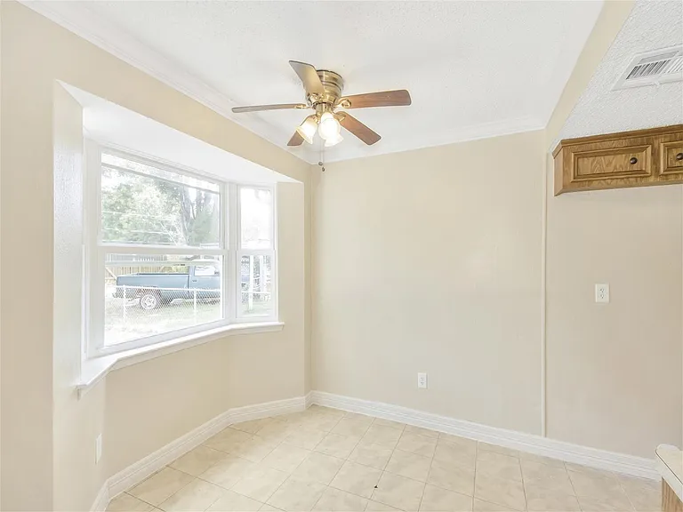 2311 Lemonwood Ln — Photo 8