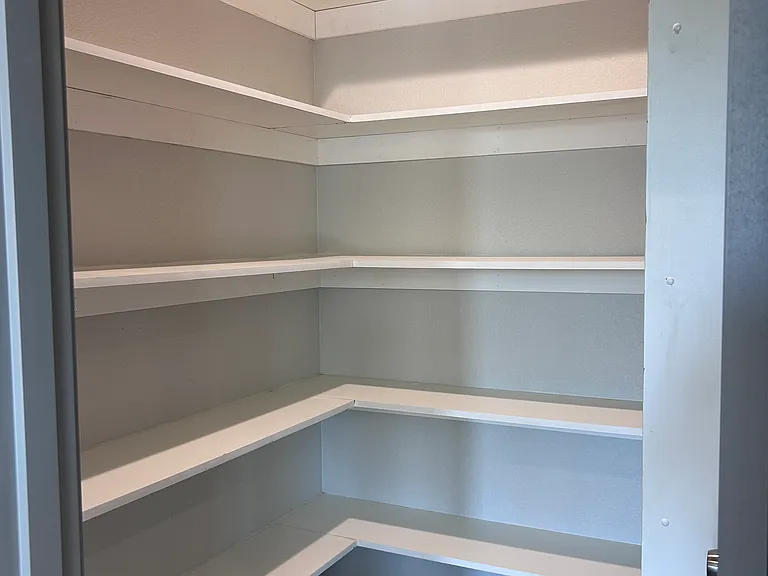 6055 Looney Ln SW — Photo 10