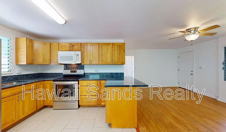 2963 Koali Rd #B — Photo 6