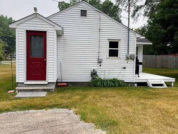 3rd image of 311 N Henry St