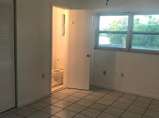 1012 SW 8th St, Hallandale Beach, FL 33009