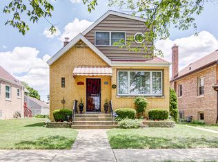 3837 Home Ave, Berwyn, IL 60402