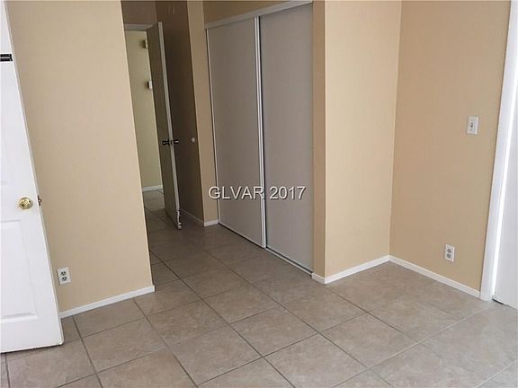 3rd image of 1600 Marcus Dr