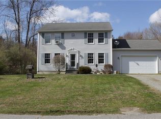 19 Sunset Vw, Griswold, CT 06351