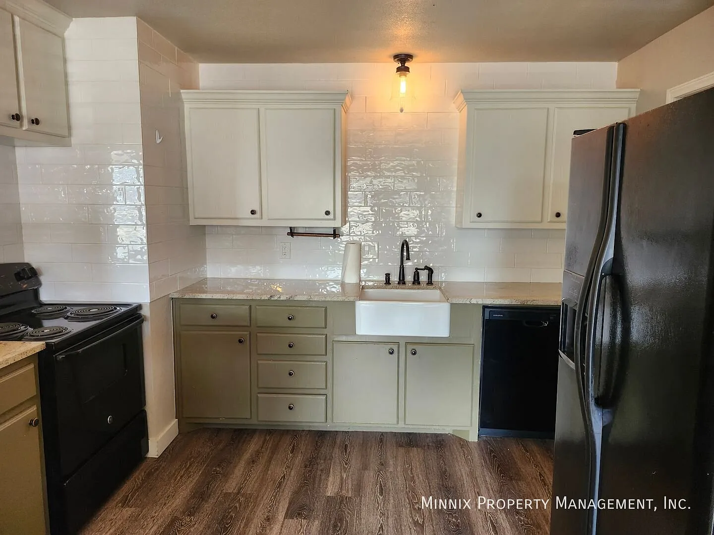 3 Bedroom | 9608 Durham Ave. — Photo 3