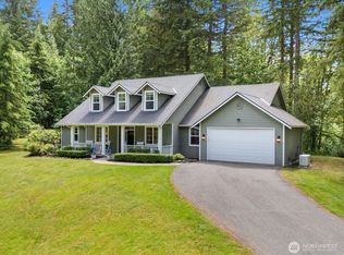 33606 NE Lake Joy Rd, Carnation, WA 98014