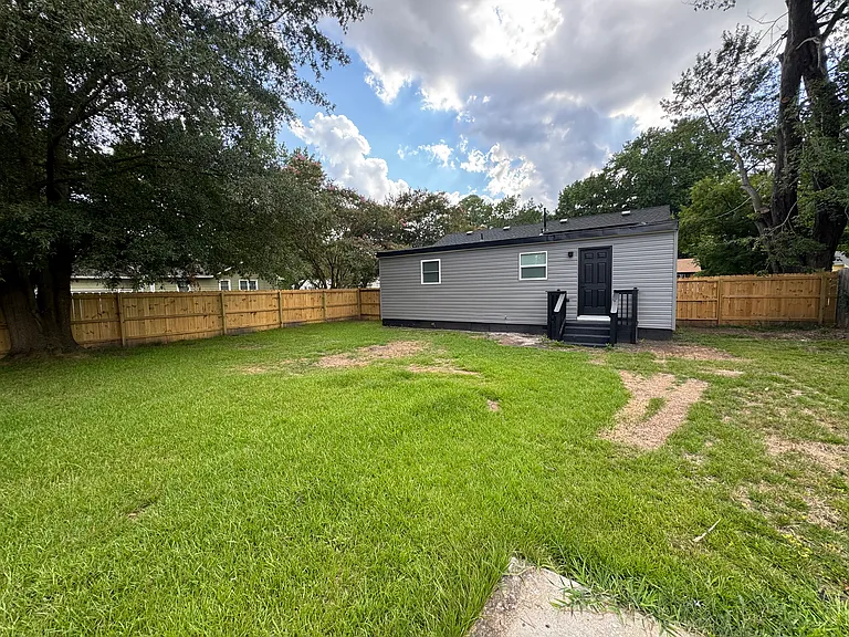 213 Ivey St — Photo 27