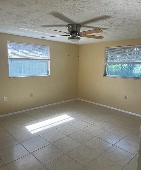 5031 Stardale Dr — Photo 20
