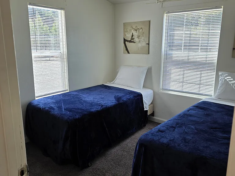 1113 Pine St #A — Photo 1