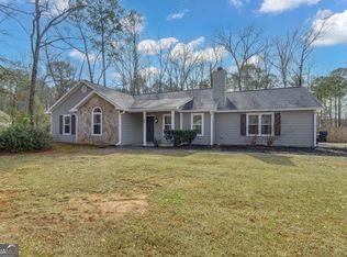 78 Standing Rock Rd, Senoia, GA 30276