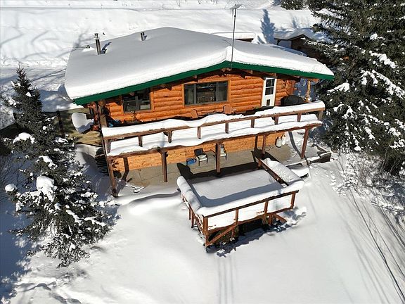 2nd image of 735 Aspen Heights Dr