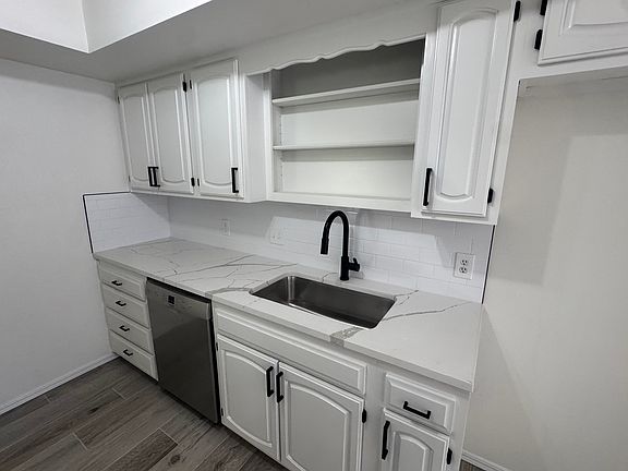 4th image of 3745 E 82nd Pl S
