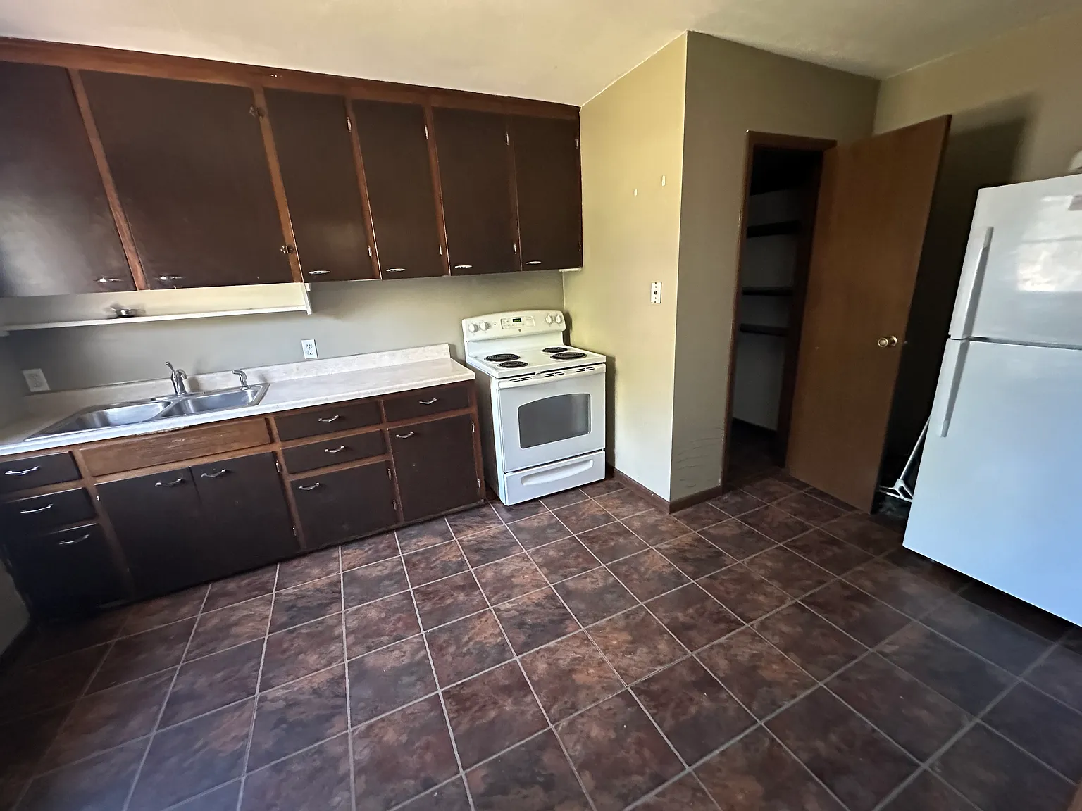 1 bed, $500 — Photo 2