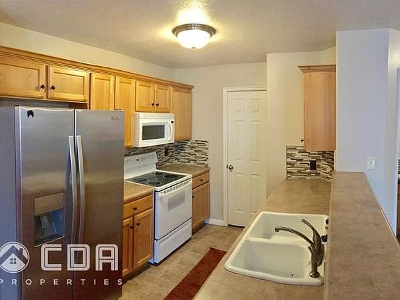 3rd image of 10533 S Sage Flats Way