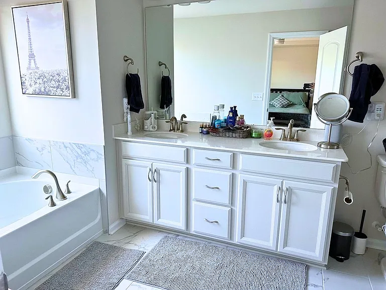 8027 Overmeadow Ln — Photo 14