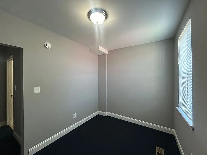 2800 Winchester St — Photo 10