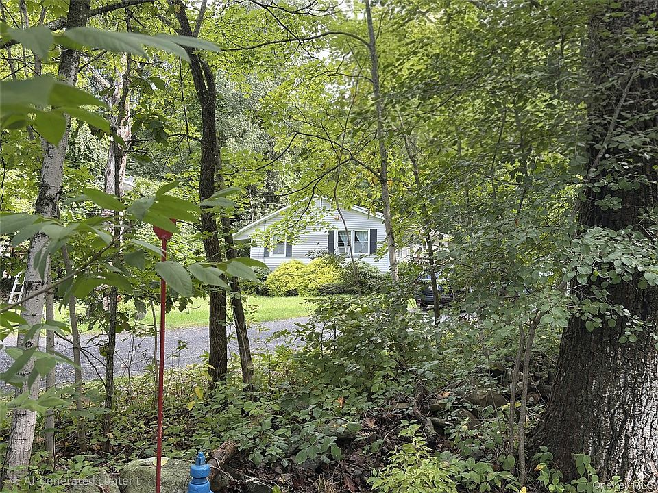 2nd image of 350 Route 32