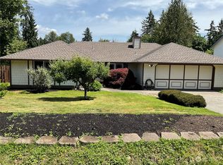 510 166th Pl SE, Bothell, WA 98012