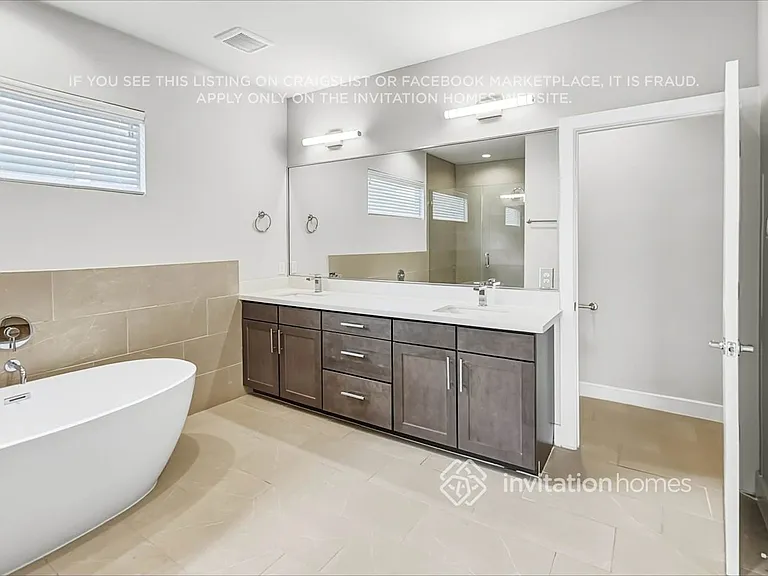 10434 Executive Lake Dr — Photo 11
