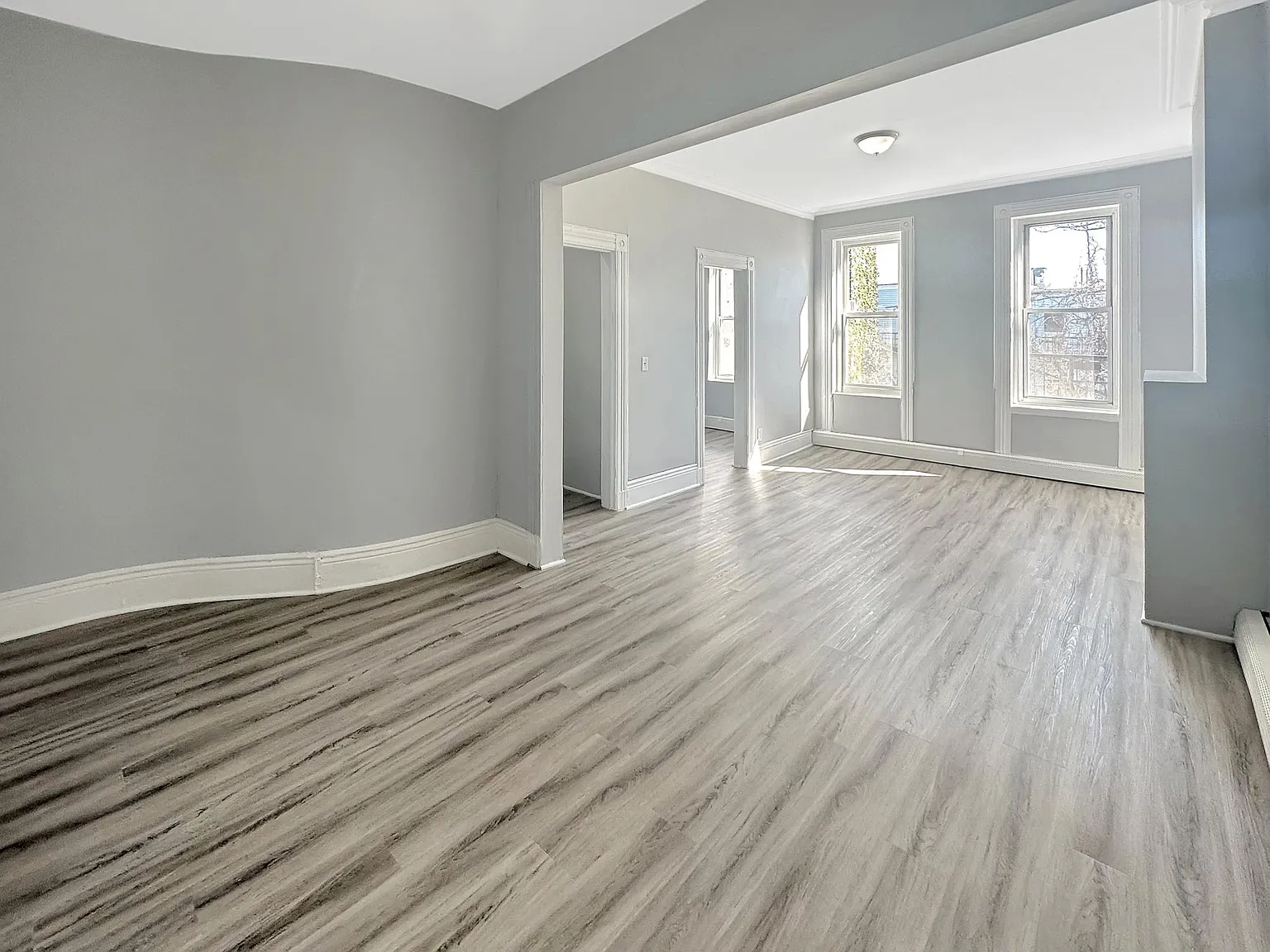 1 bed, 850 sqft, $1,800 — Photo 3