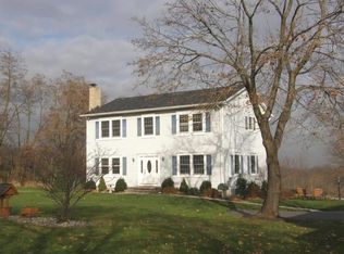 1 Edward Dr, Flemington, NJ 08822